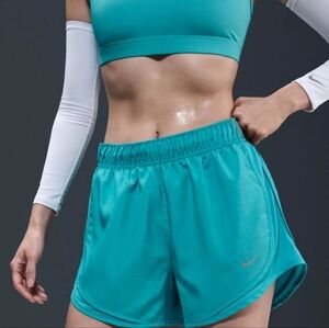 Nike Dri-FIT Tempo Mid-Rise Brief-Lined Running Shorts